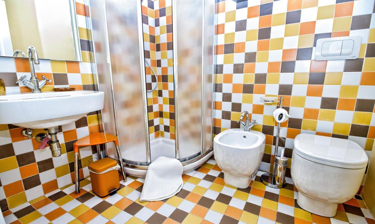 Charming Santa Croce Loft Apartment Florence Luaran gambar